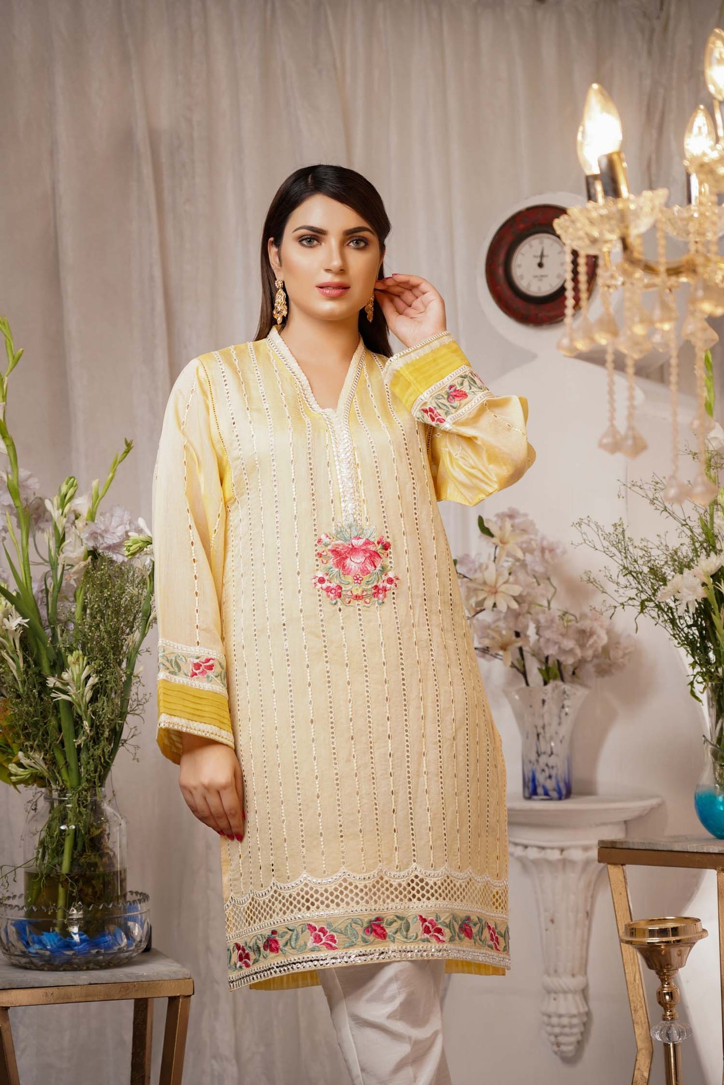 Noxious - Embroidered Paper Silk Stitch Kurti