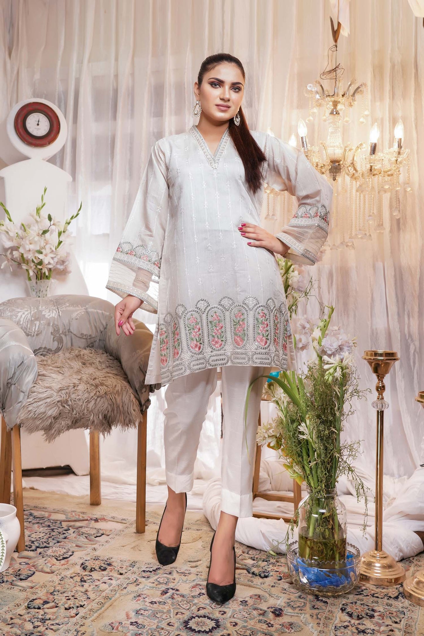 Disown - Embroidered Paper Silk Stitch Kurti