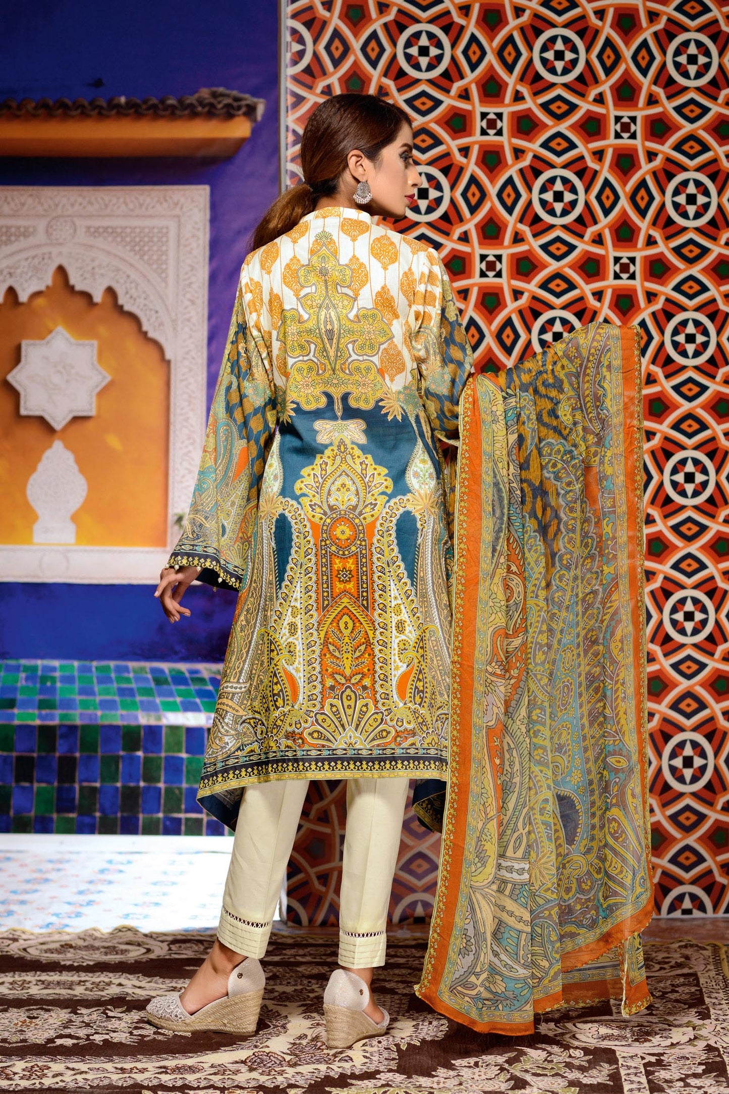 Feivel - Digital Printed and Embroidered Lawn 3PC