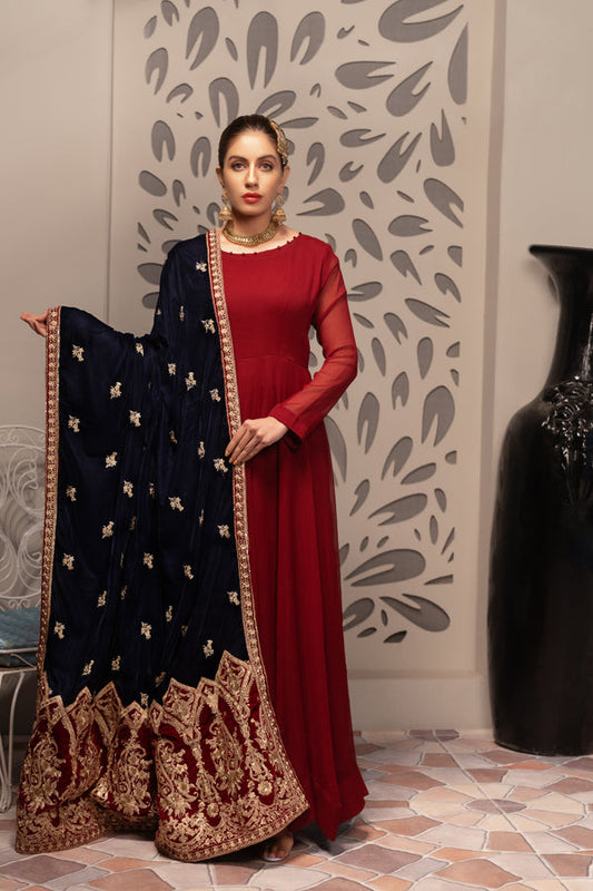 Castanea - Embroidered Velvet Shawl