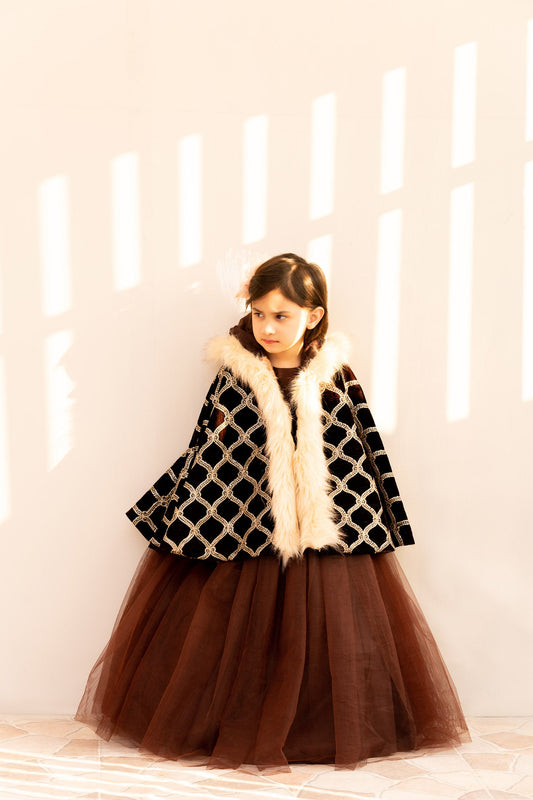 Cape Shawl & Net Maxi