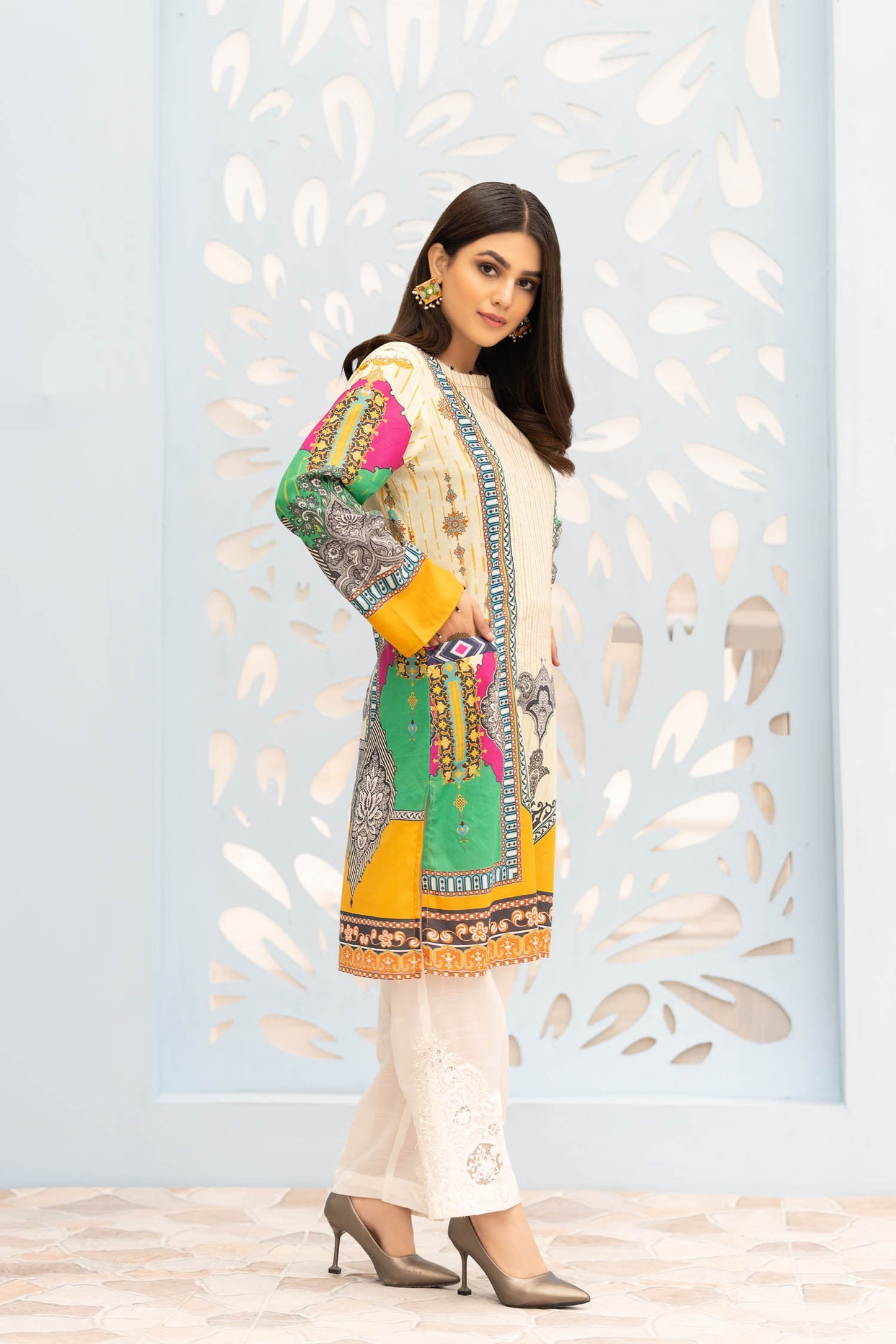 Coven - Digital Printed Stitched Lawn Kurti