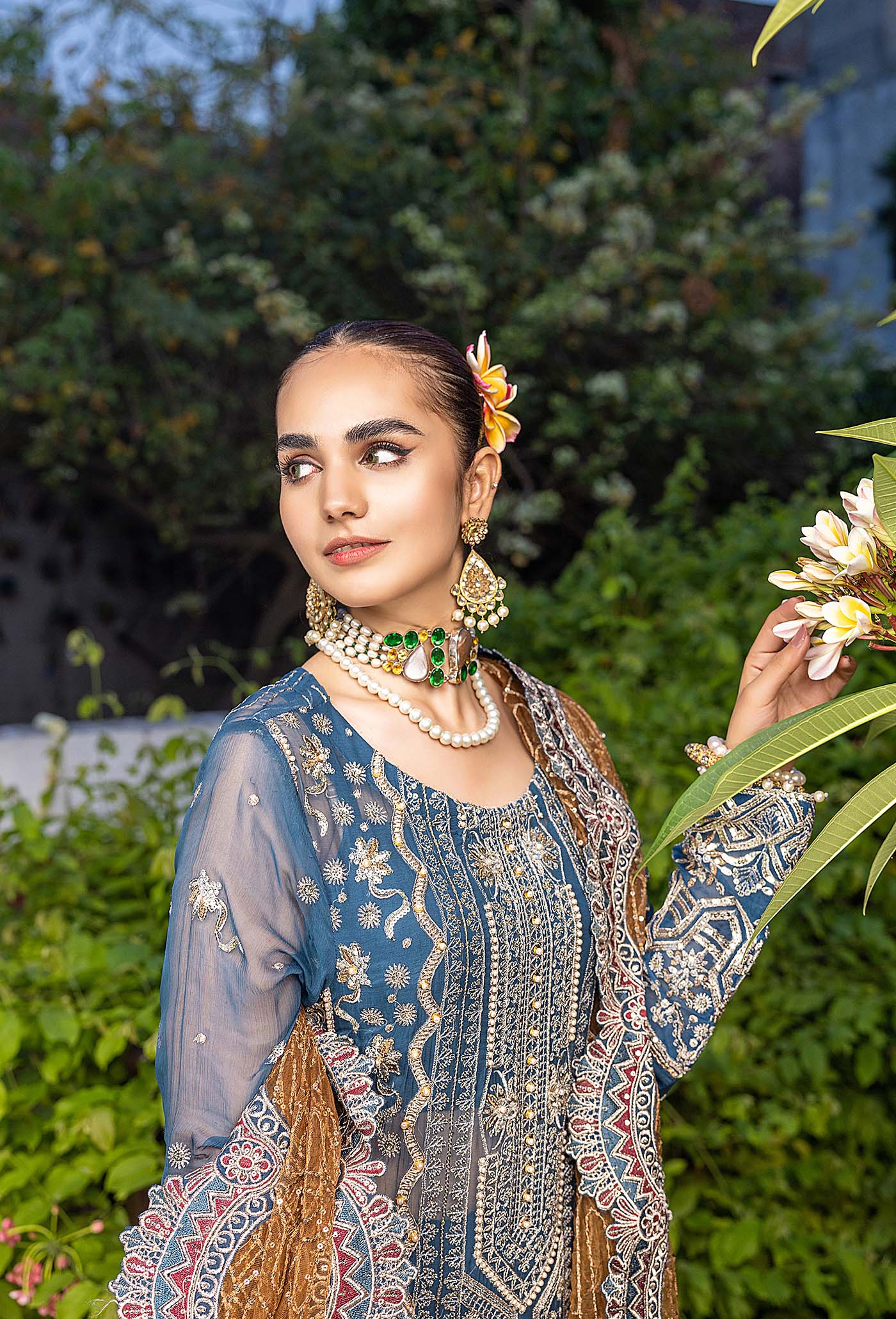 Hoor-un-Nisa Begum (B)