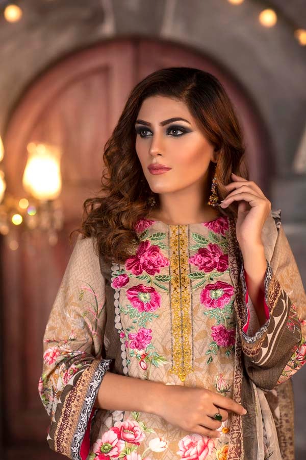 Lumber  - DIGITAL PRINTED & EMBROIDERED KARANDI 3PC