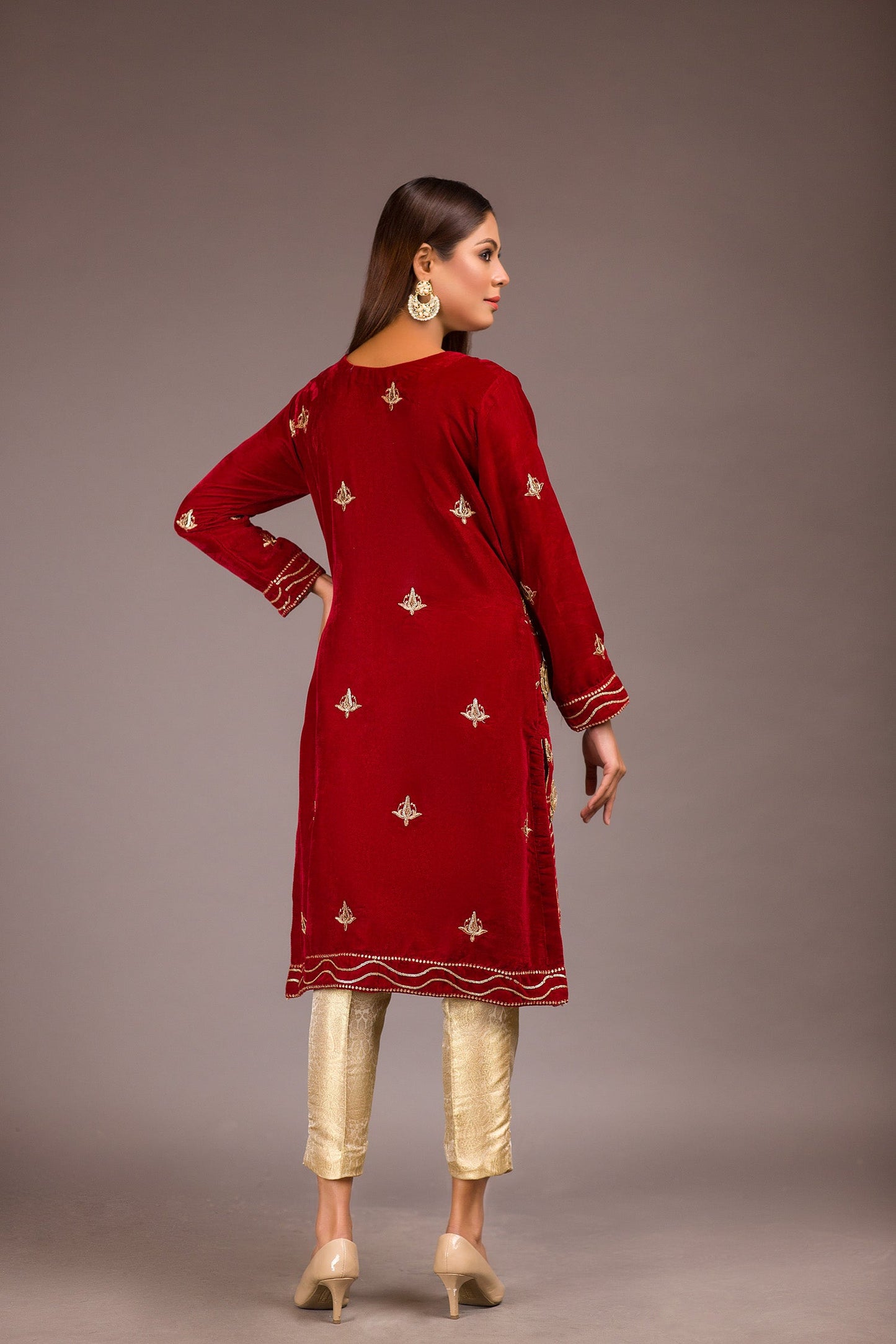 Dense - Embroidered Velvet Unstitch Kurti