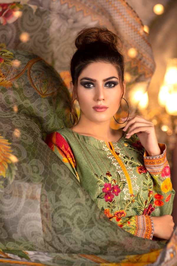 Crayola - DIGITAL PRINTED & EMBROIDERED KARANDI 3PC