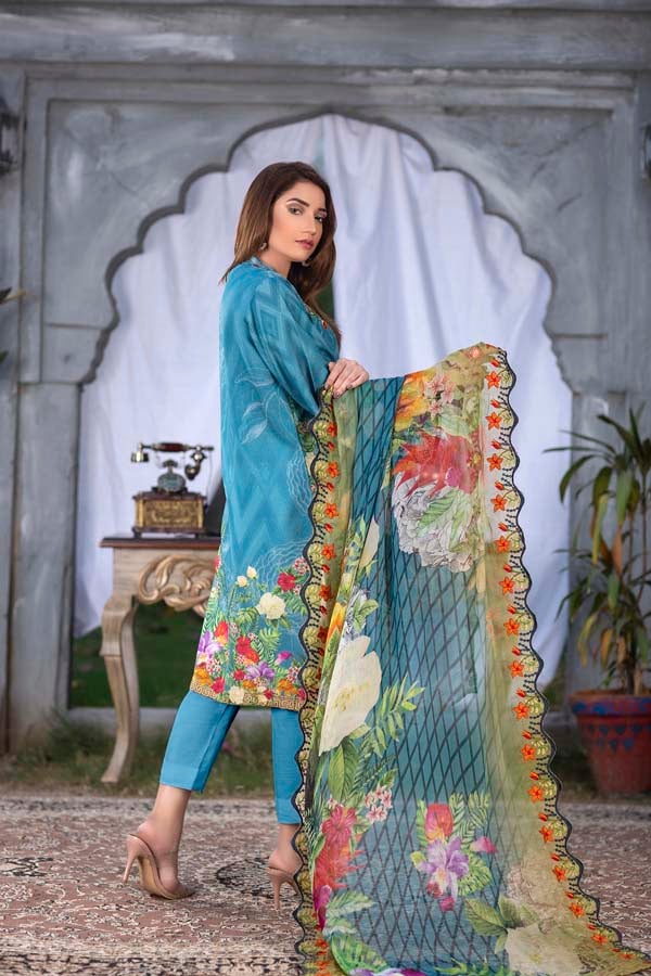 Blue Wave Digital Printed & Embroidered Karandi 3PC