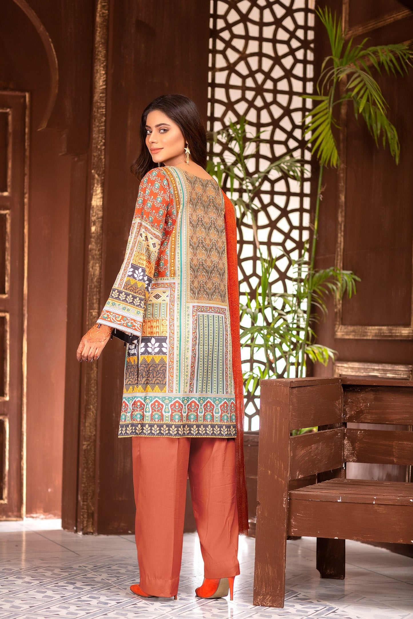 Orivin - Digital Printed & Embroidered Lawn Unstitch
