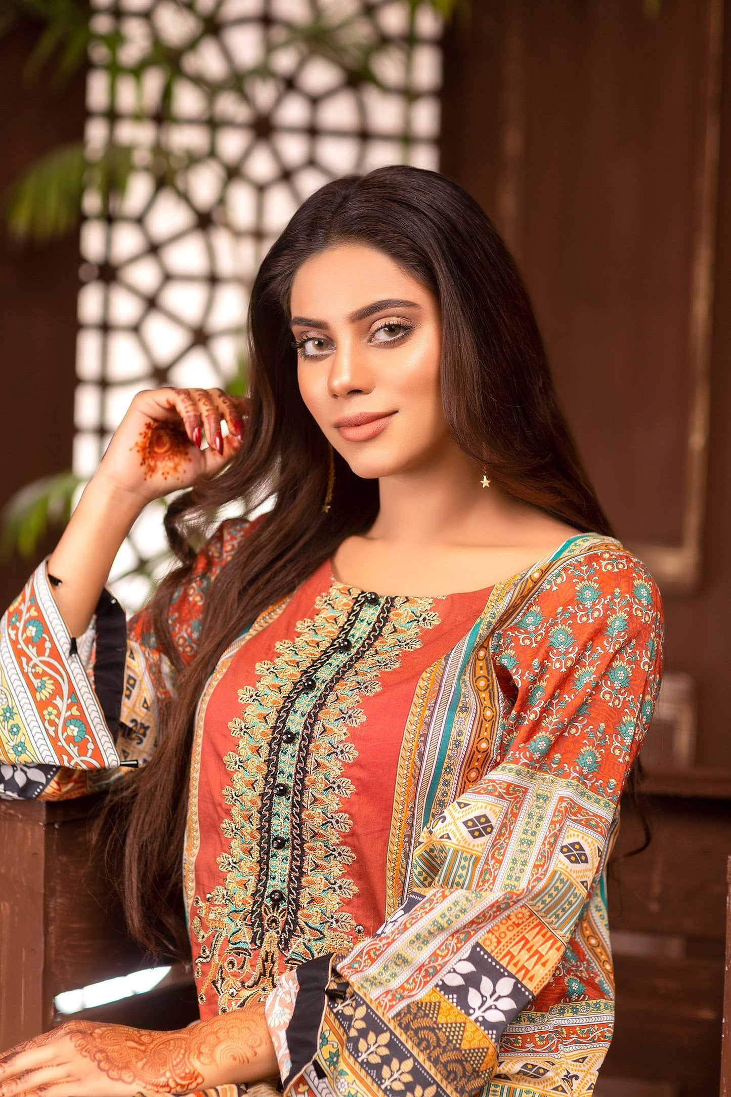 Orivin - Digital Printed & Embroidered Lawn Unstitch