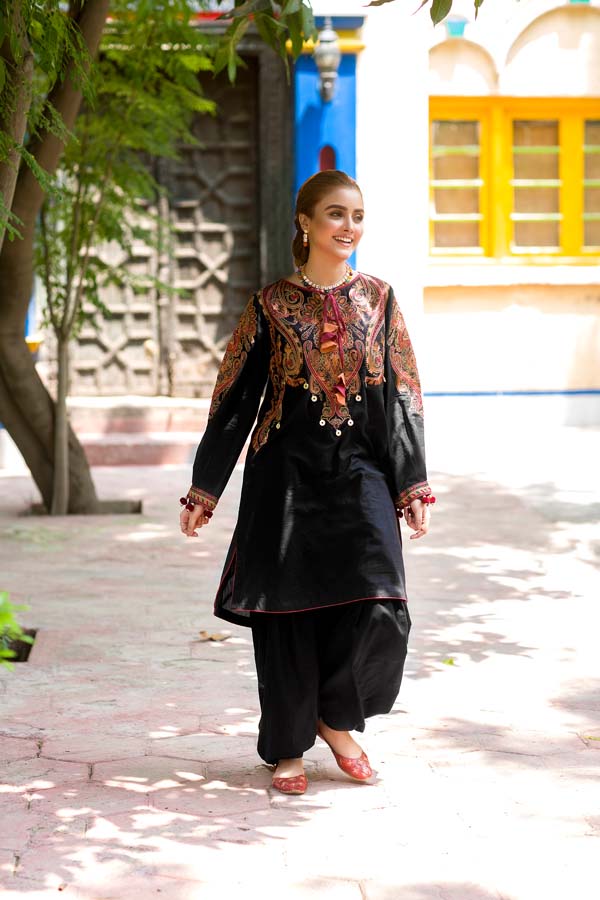 Dalmatian - Embroidered Lawn 2PC Unstitched