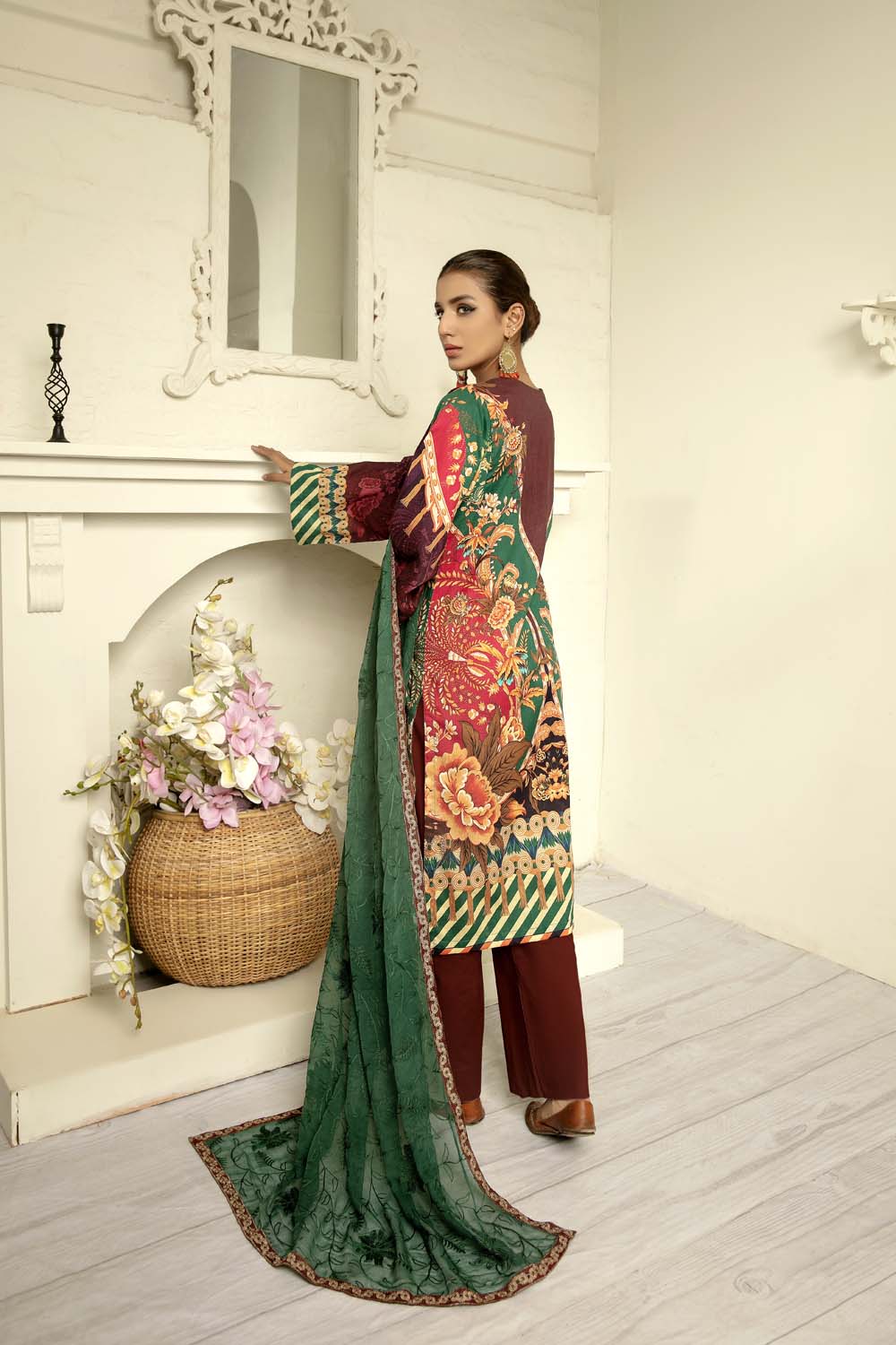 Glamor Glory - Digital Printed & Embroidered Lawn