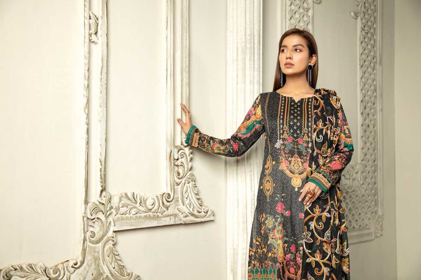 Crawl Rib - Digital Printed & Embroidered Lawn 3PC