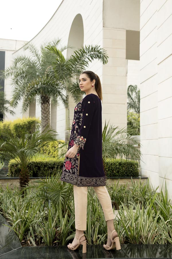 Derin - Embroidered Velvet Un-Stitched (2 Piece)