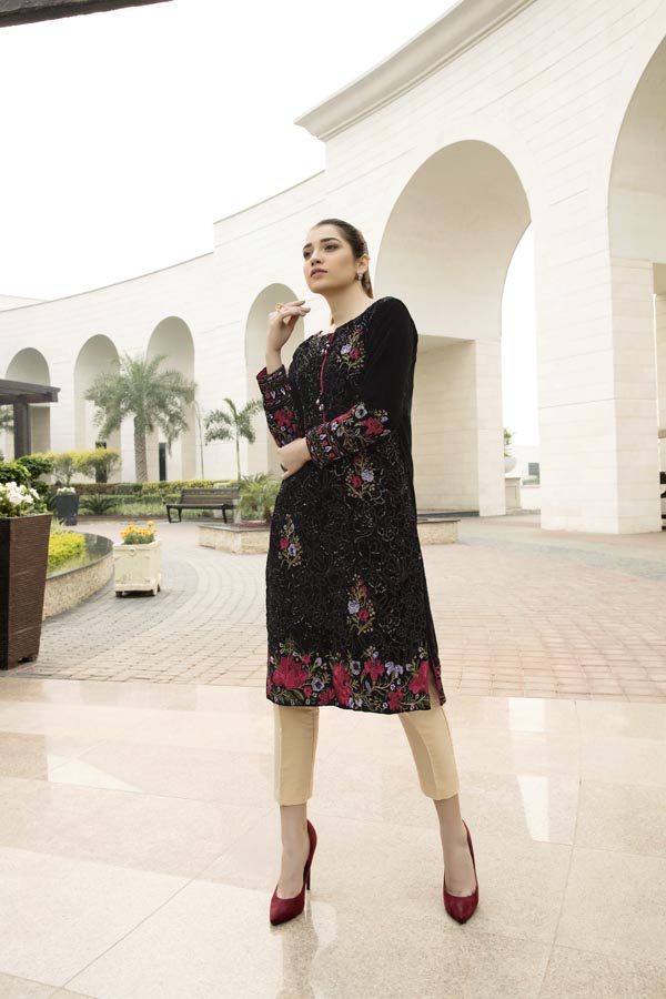 Esila - Embroidered Velvet Un-Stitched (2 Piece)