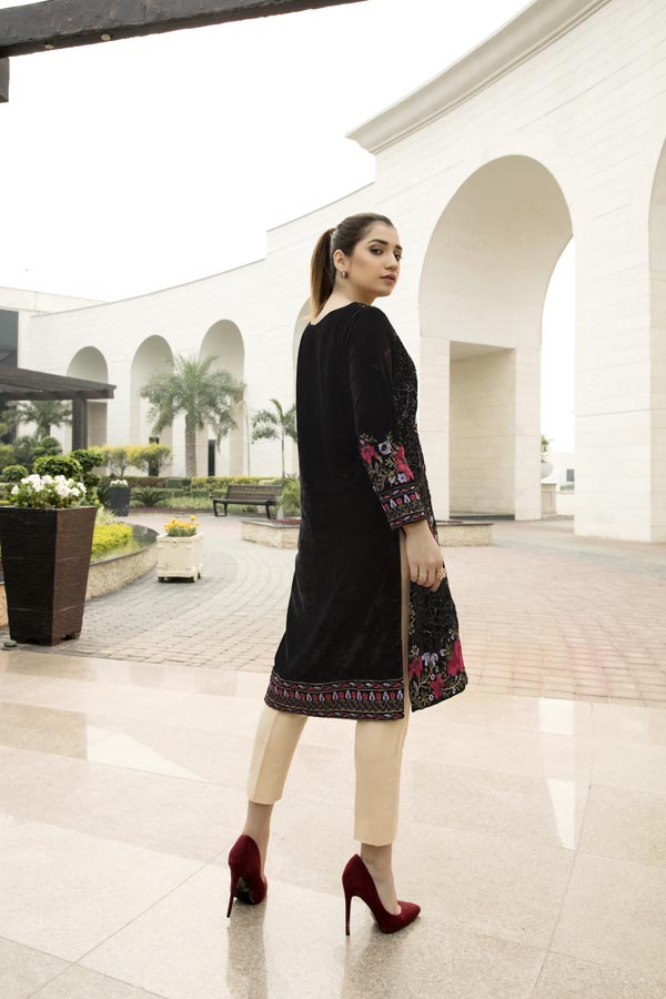 Esila - Embroidered Velvet Un-Stitched (2 Piece)