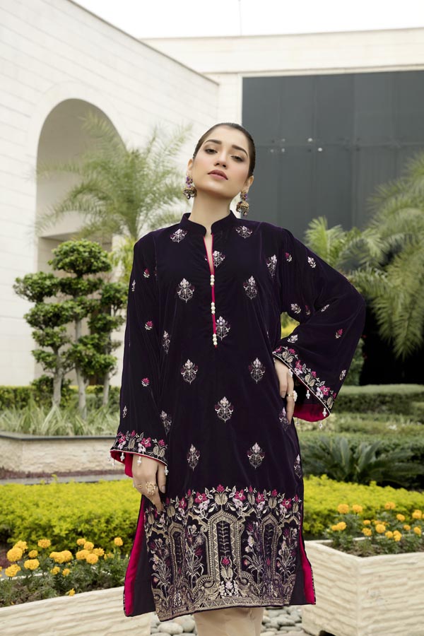 Cemre - Embroidered Velvet Un-Stitched (2 Piece)