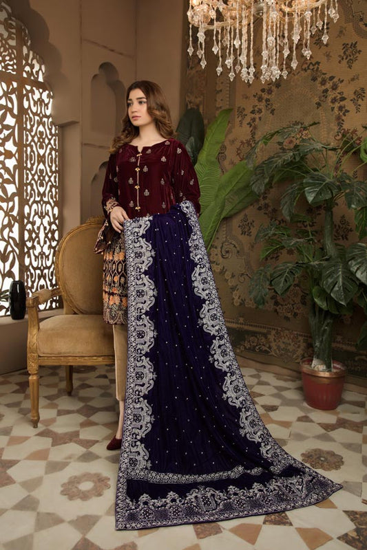 Banu - Hand Embellished Velvet Shawl