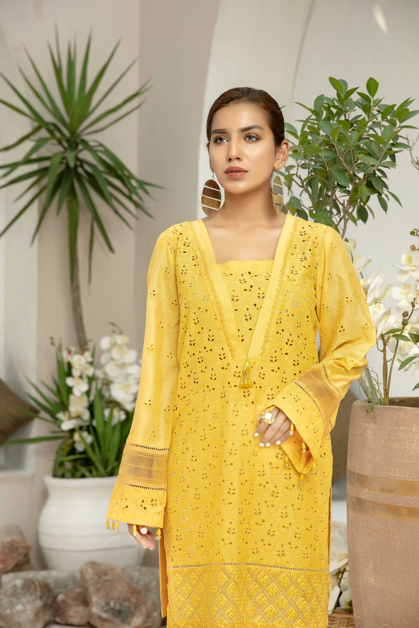 Parm - Embroidered Schiflli Lawn Stitched