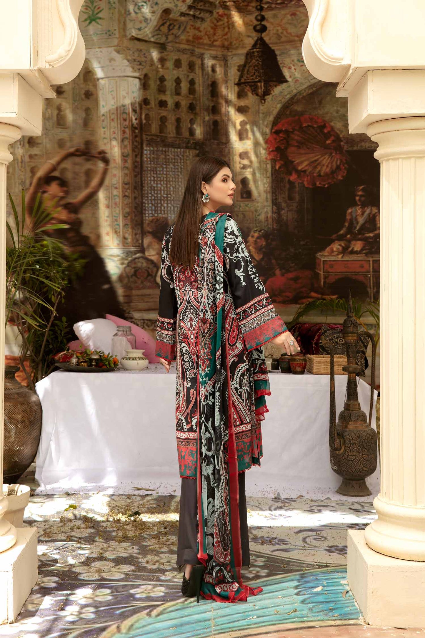Elite Pattern - Digital Printed & Embroidered Lawn 3 piece