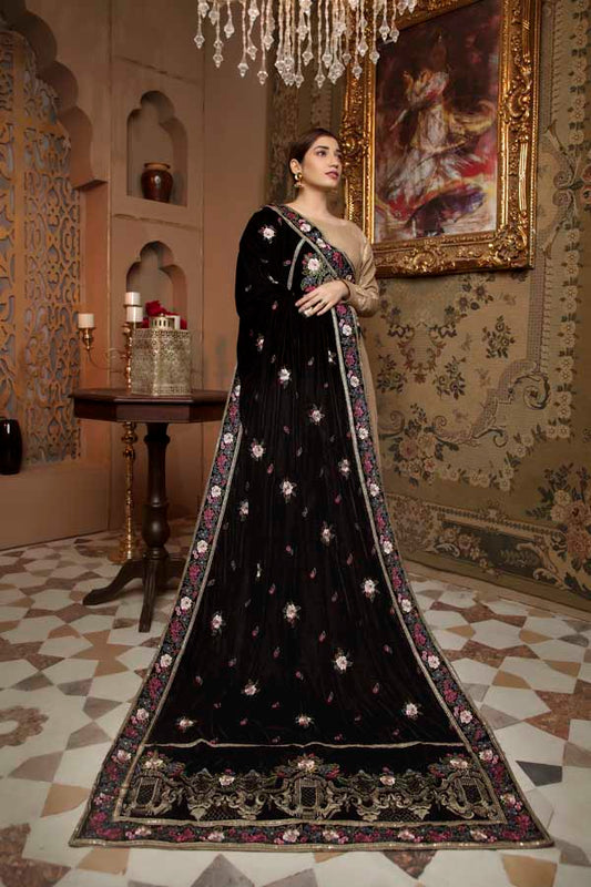 Dazy Black - Embroidered Velvet Shawl