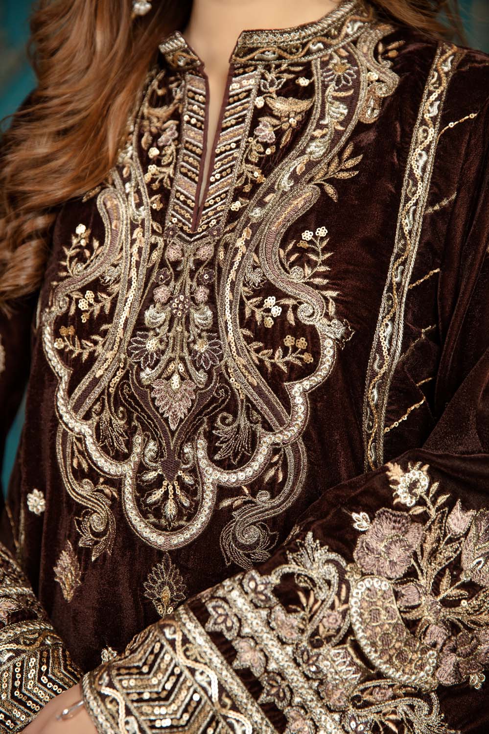 Lyrata - Stitched Embroidered Velvet 2PC