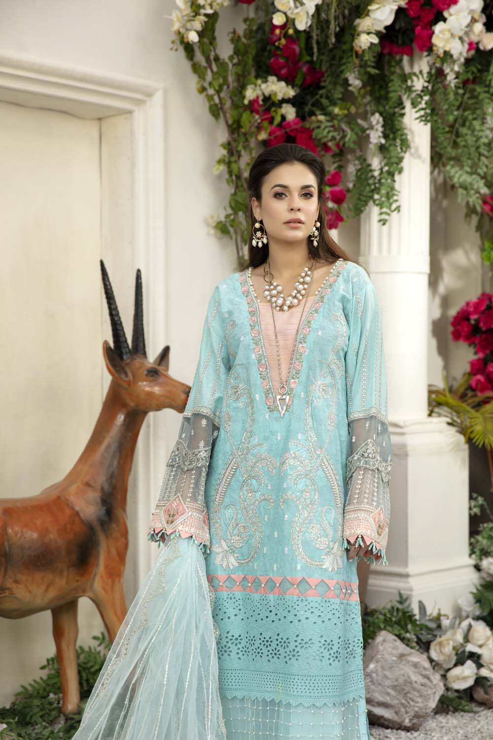 Drazzle - Schiffli Embroidered Lawn (3PC)