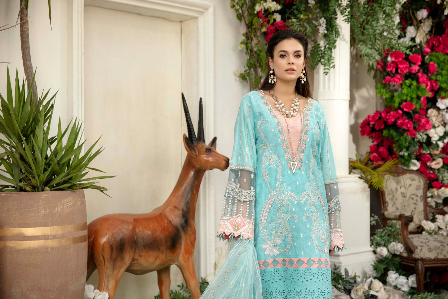 Drazzle - Schiffli Embroidered Lawn (3PC)