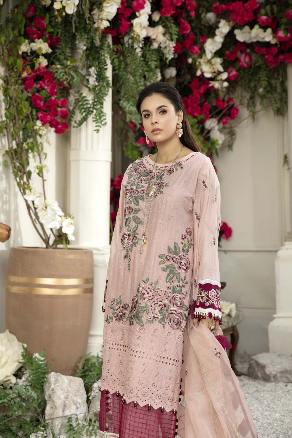 Cameo pink - Schiffli Embroidered Lawn (3PC)