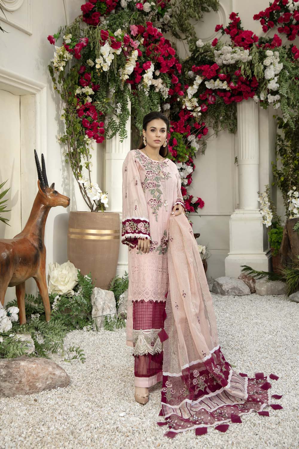 Cameo pink - Schiffli Embroidered Lawn (3PC)