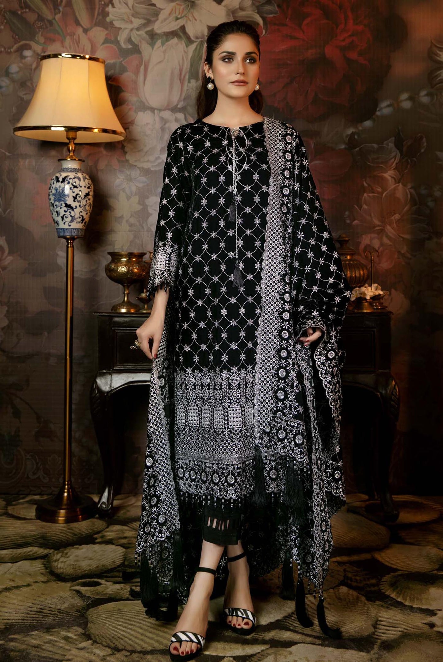 Calla Lily - Embroidered Velvet 3PC Stitched