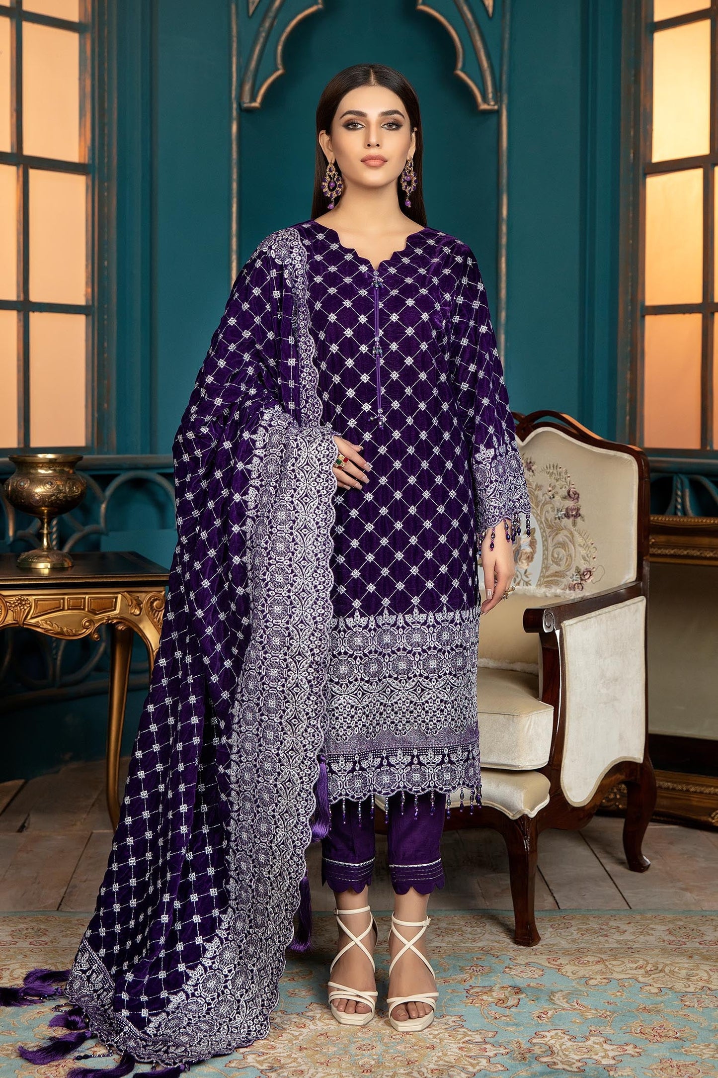 Clematis - Embroidered Velvet 3 piece