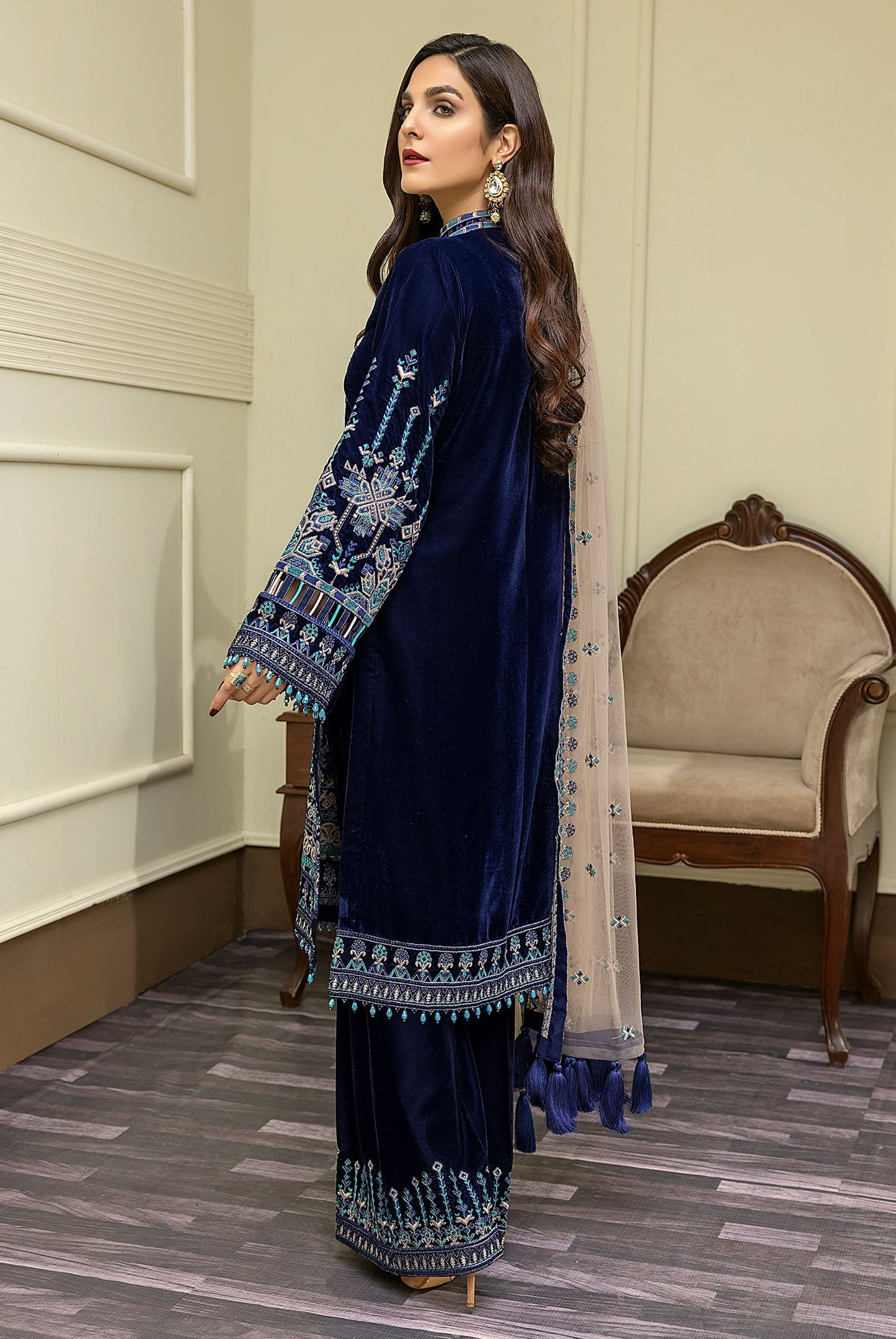 Cushion - Embroidered Velvet 3PC