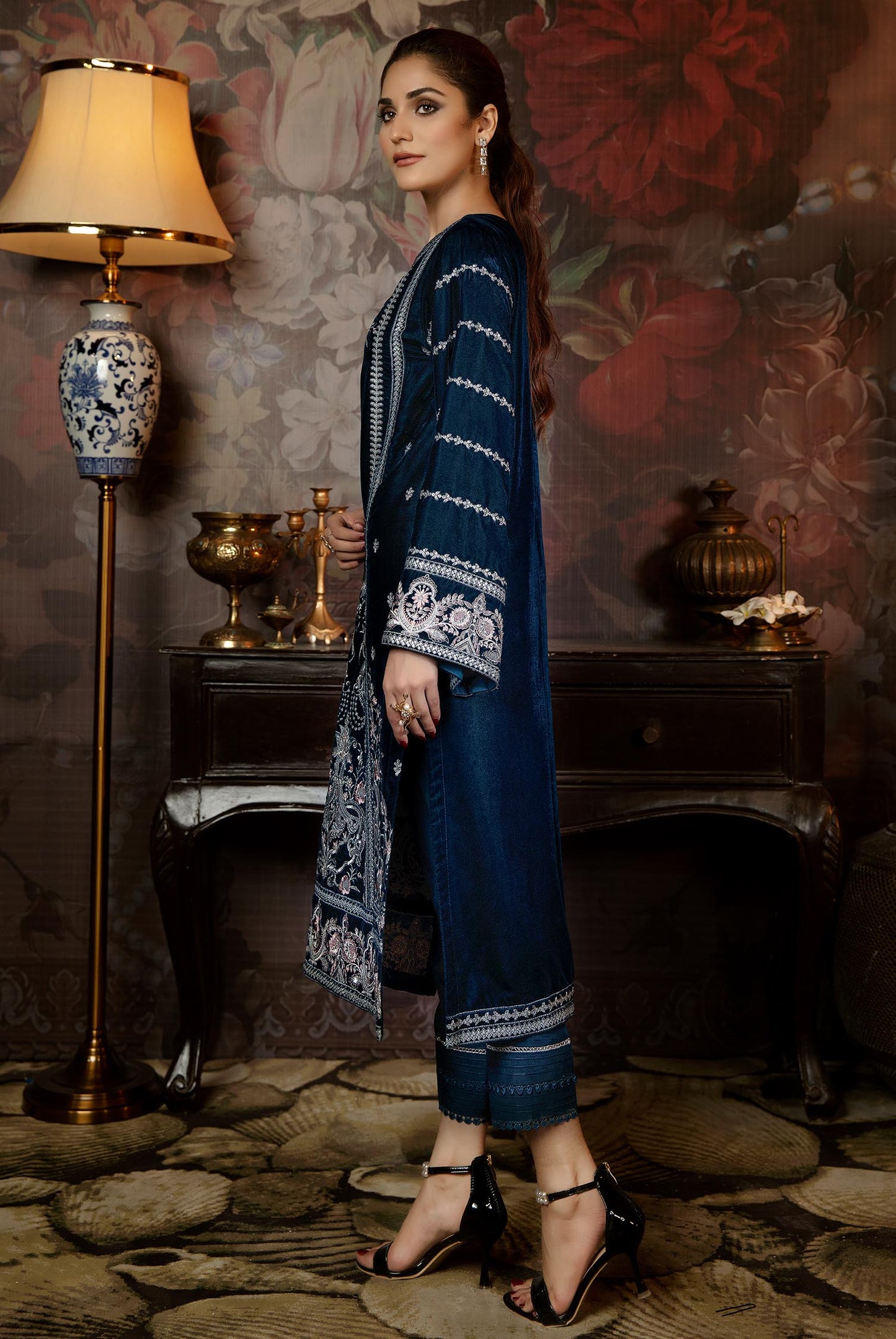 Ichiro - Embroidered Velvet 2PC Stitched