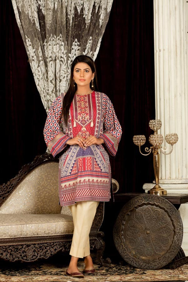 Daisies - Digital Embroidered Stitched Lawn Kurti