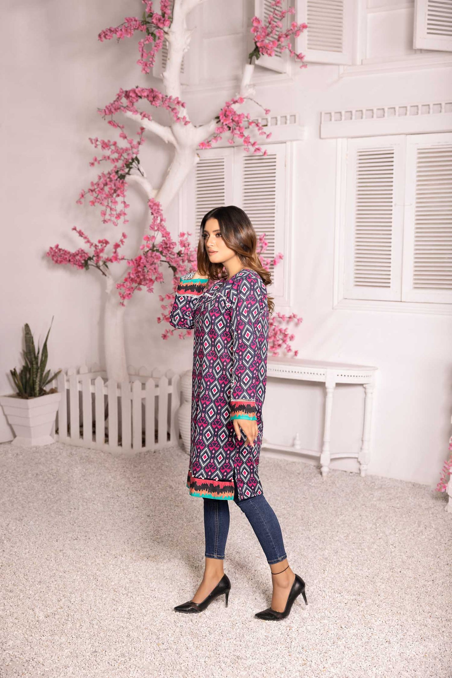 Buckeye - Digital Printed Stitched Lawn Kurti